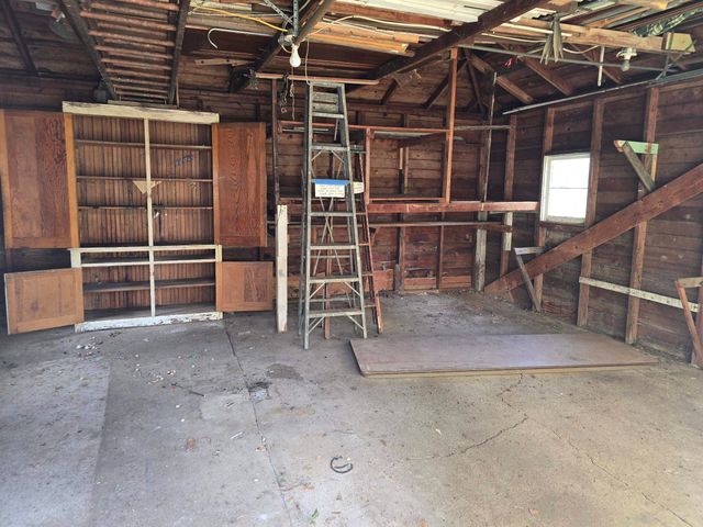 743 N Saginaw Street, Owosso, MI 48867