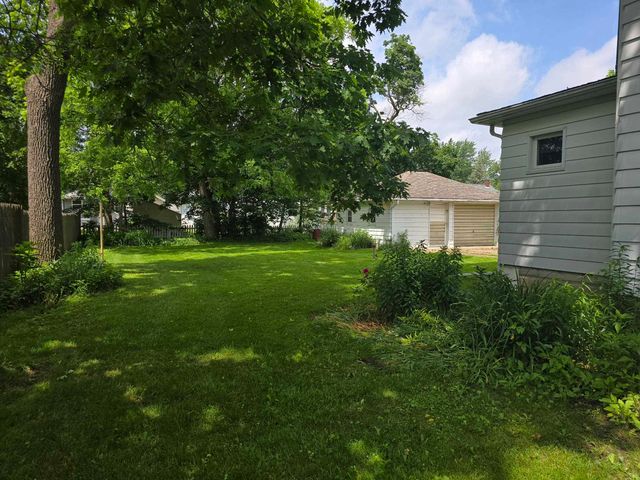 743 N Saginaw Street, Owosso, MI 48867