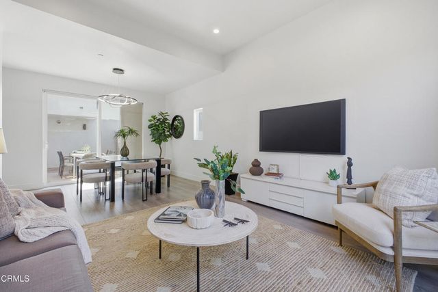206 N Moore Avenue E, Monterey Park, CA 91754