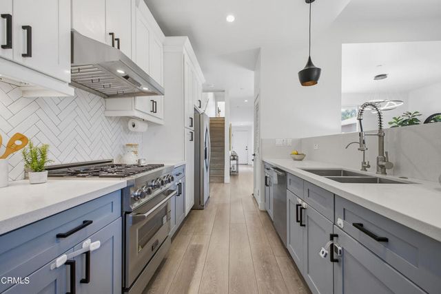 206 N Moore Avenue E, Monterey Park, CA 91754