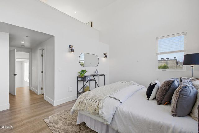 206 N Moore Avenue E, Monterey Park, CA 91754