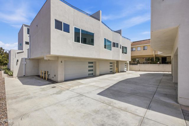 206 N Moore Avenue E, Monterey Park, CA 91754