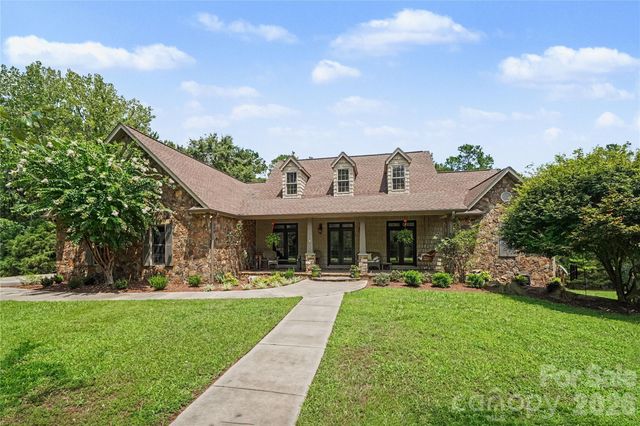 507 Crown Court, Richburg, SC 29729