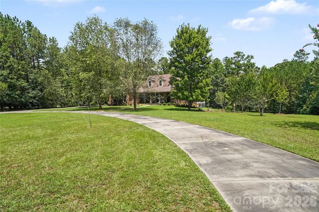 507 Crown Court, Richburg, SC 29729