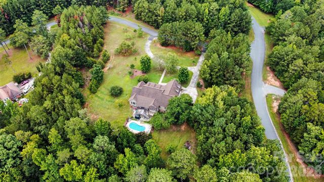 507 Crown Court, Richburg, SC 29729