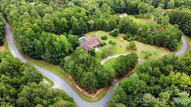 507 Crown Court, Richburg, SC 29729
