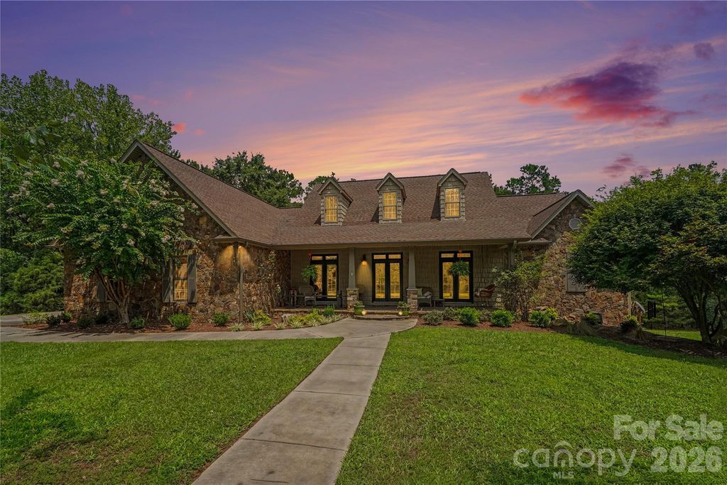 507 Crown Court, Richburg, SC 29729