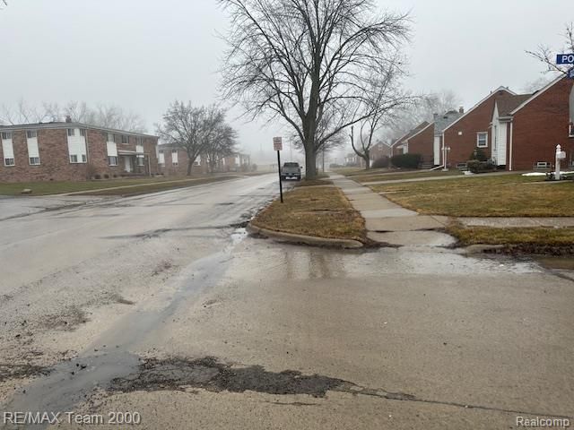 1819 Goddard Road, Lincoln Park, MI 48146