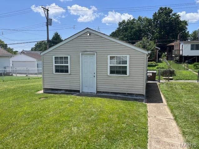 3636 French Avenue, St Louis, MO 63116