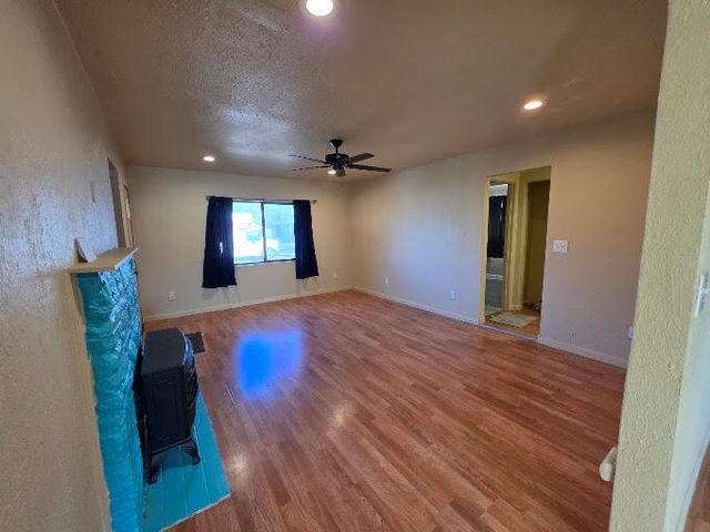 2136 Eberlein Avenue, Klamath Falls, OR 97601