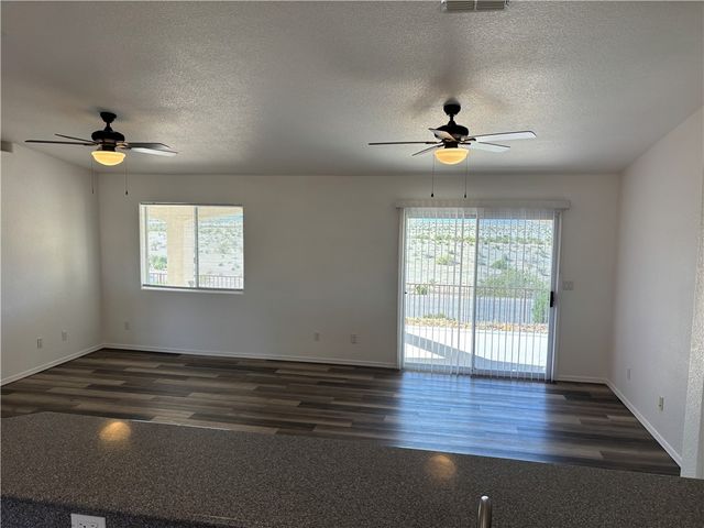 6075 S Lago Grande Drive, Fort Mohave, AZ 86426