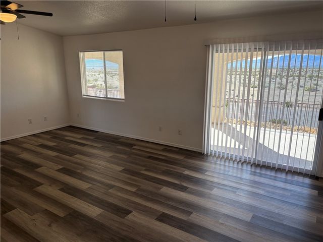 6075 S Lago Grande Drive, Fort Mohave, AZ 86426