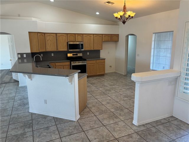 6075 S Lago Grande Drive, Fort Mohave, AZ 86426