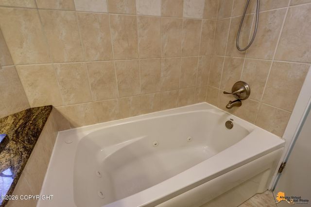 2551 Lahonda Drive, Anchorage, AK 99517