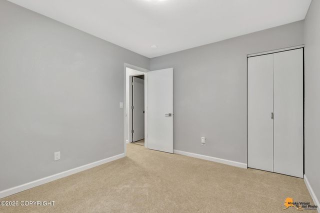 2551 Lahonda Drive, Anchorage, AK 99517