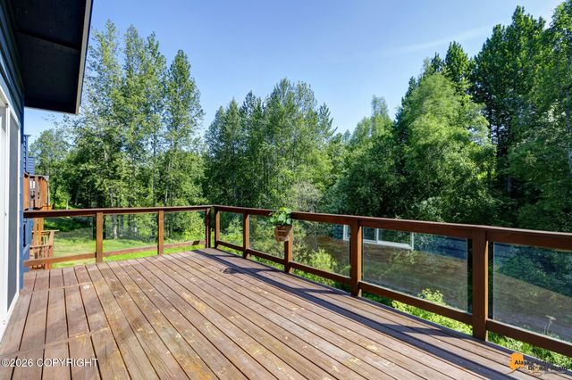 2551 Lahonda Drive, Anchorage, AK 99517