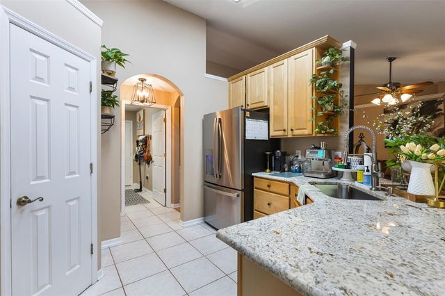 1095 CLUB HILLS DRIVE, Eustis, FL 32726