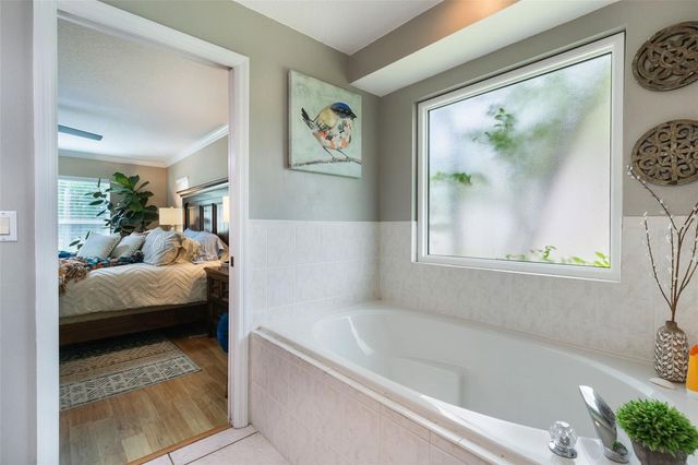 1095 CLUB HILLS DRIVE, Eustis, FL 32726