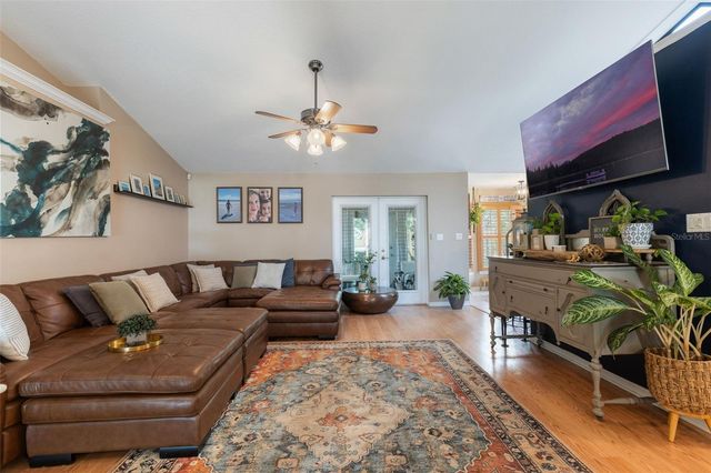 1095 CLUB HILLS DRIVE, Eustis, FL 32726