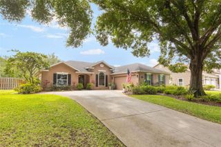 1095 CLUB HILLS DRIVE, Eustis, FL 32726