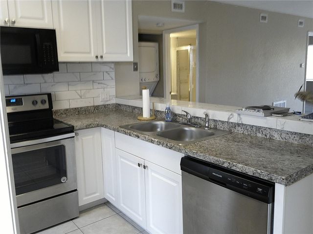 25050 SANDHILL BOULEVARD 8A1, Punta Gorda, FL 33983