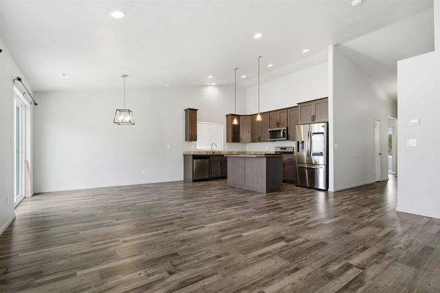 616 S GRADY Rd, Spokane Valley, WA 99016