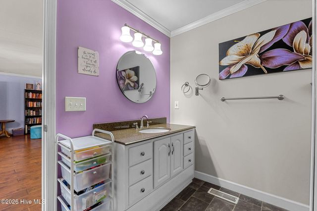 1035 High Point Avenue SW, Calabash, NC 28467