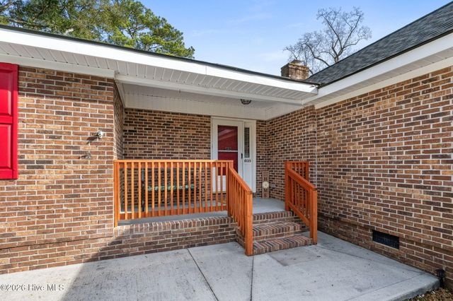 1035 High Point Avenue SW, Calabash, NC 28467