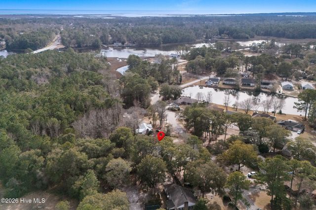 1035 High Point Avenue SW, Calabash, NC 28467