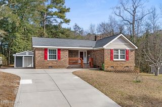 1035 High Point Avenue SW, Calabash, NC 28467