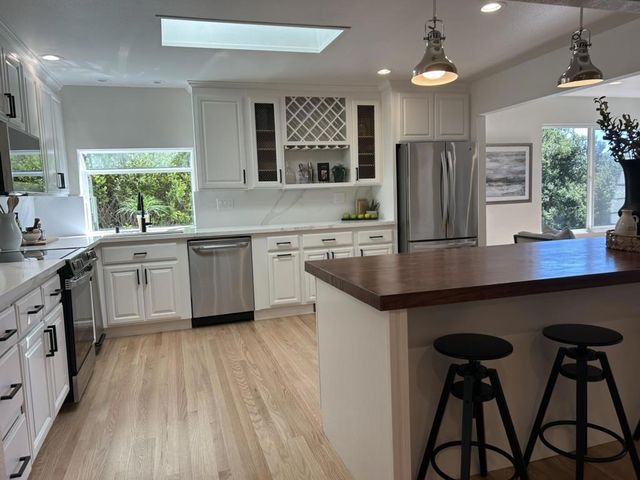 23005 Standing Oak Court, Cupertino, CA 95014