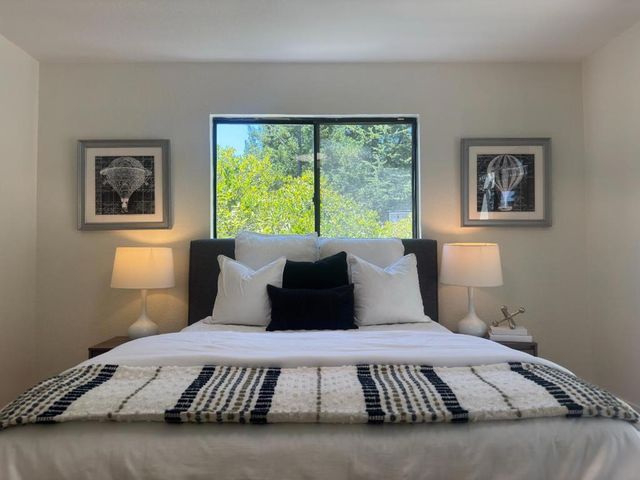 23005 Standing Oak Court, Cupertino, CA 95014