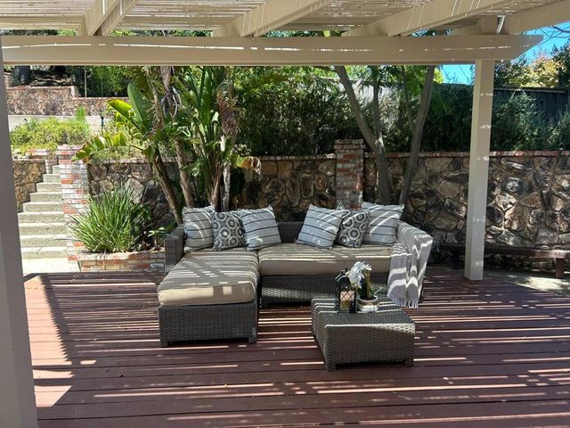 23005 Standing Oak Court, Cupertino, CA 95014