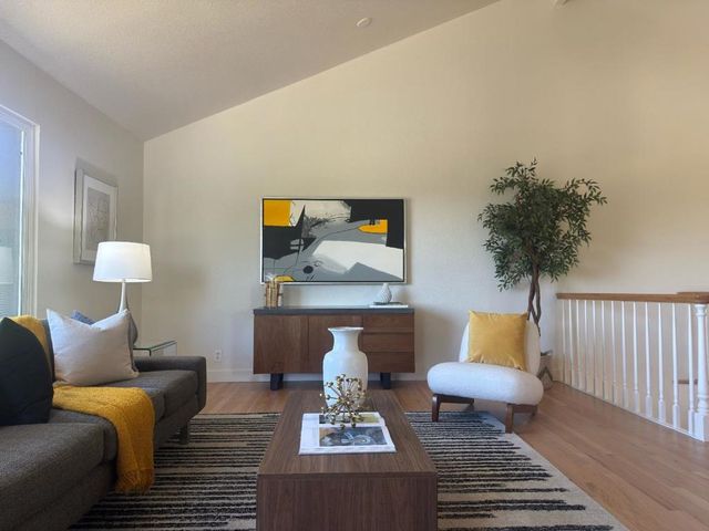 23005 Standing Oak Court, Cupertino, CA 95014