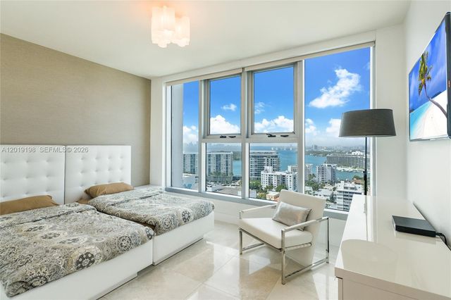 6899 Collins Ave 2010, Miami Beach, FL 33141