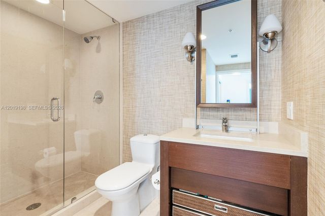6899 Collins Ave 2010, Miami Beach, FL 33141