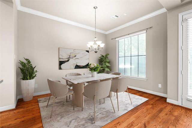 2112 Sherwin Street, Houston, TX 77007