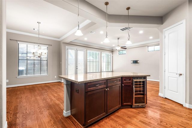 2112 Sherwin Street, Houston, TX 77007