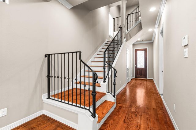 2112 Sherwin Street, Houston, TX 77007