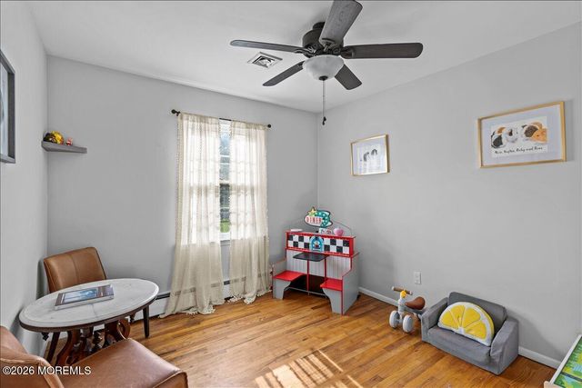 832 Bartlett Place, Toms River, NJ 08753