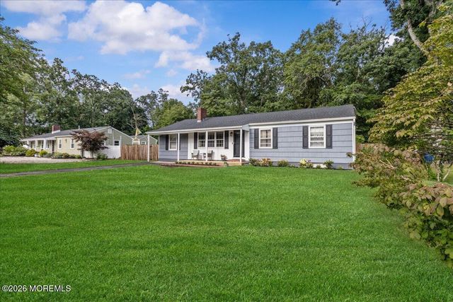 832 Bartlett Place, Toms River, NJ 08753