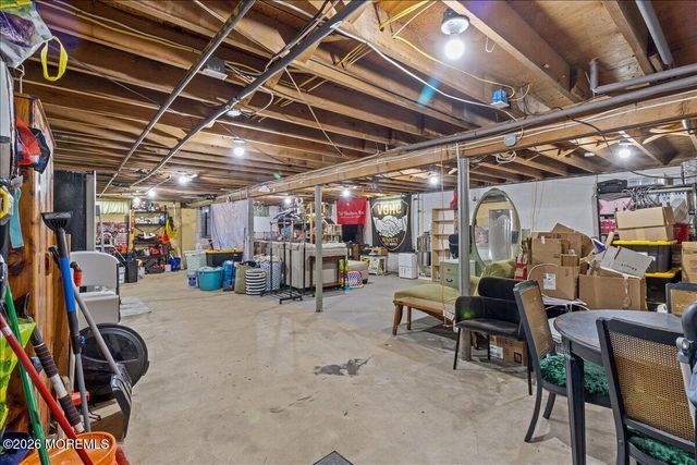 832 Bartlett Place, Toms River, NJ 08753