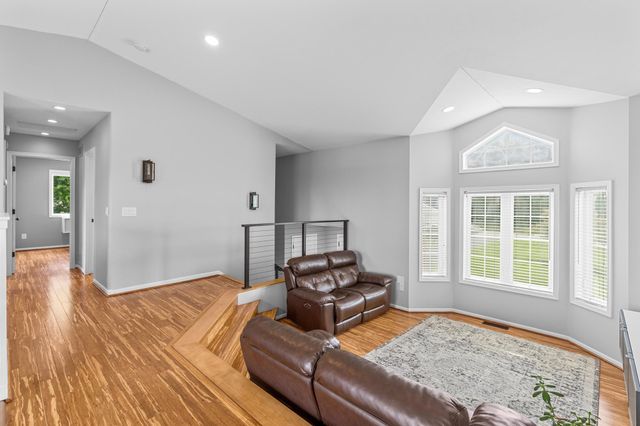 10590 257th Avenue NW, Zimmerman, MN 55398