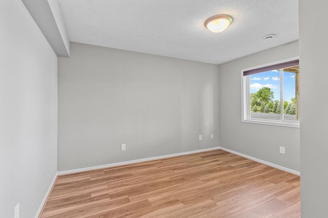 10590 257th Avenue NW, Zimmerman, MN 55398