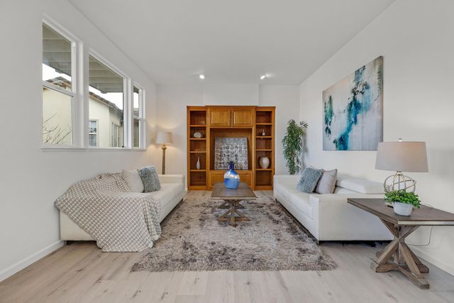 22 Buena Vista Rd, South San Francisco, CA 94080