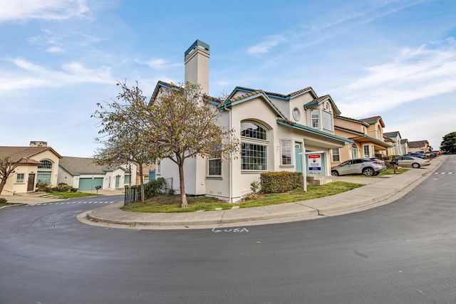 22 Buena Vista Rd, South San Francisco, CA 94080