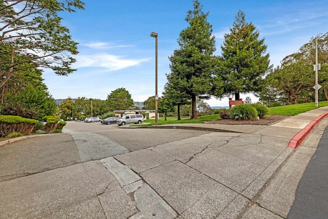 22 Buena Vista Rd, South San Francisco, CA 94080