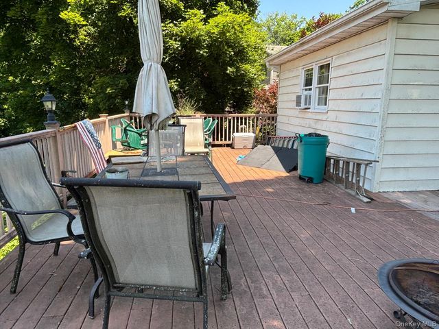 25 Oreco Terrace, Monroe, NY 10950