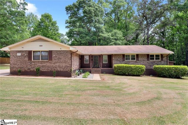 105 Carswell Drive, Anderson, SC 29662