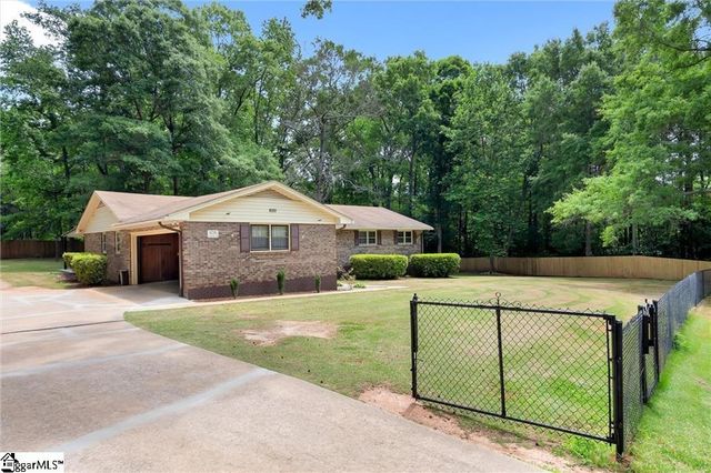 105 Carswell Drive, Anderson, SC 29662